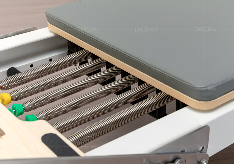 Aluminum Alloy Core Bed Reform - Yoga Fitness Pilates Reformer recensione e prezzo