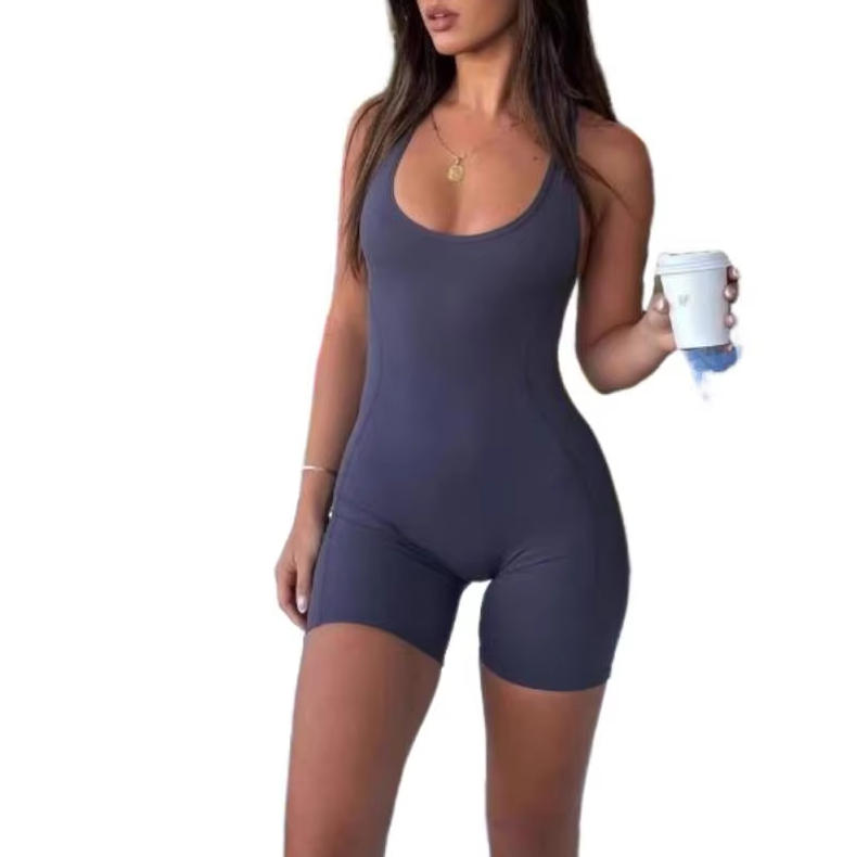 Tight Fitting Women's Jumpsuit - Yoga Fitness Club recensione e prezzo